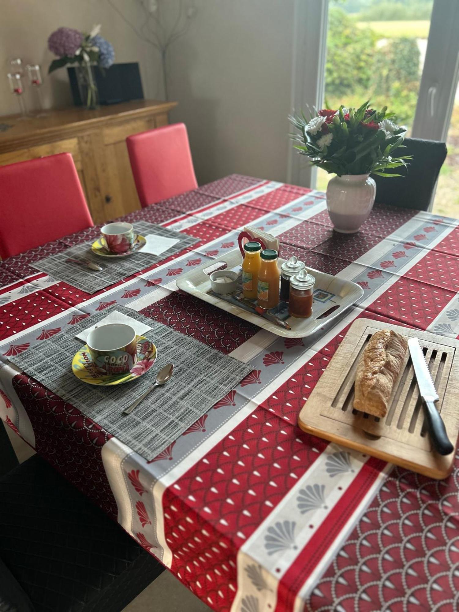 Chambres Hotes Les Grenouilles Saint-Paul-de-Varax 外观 照片